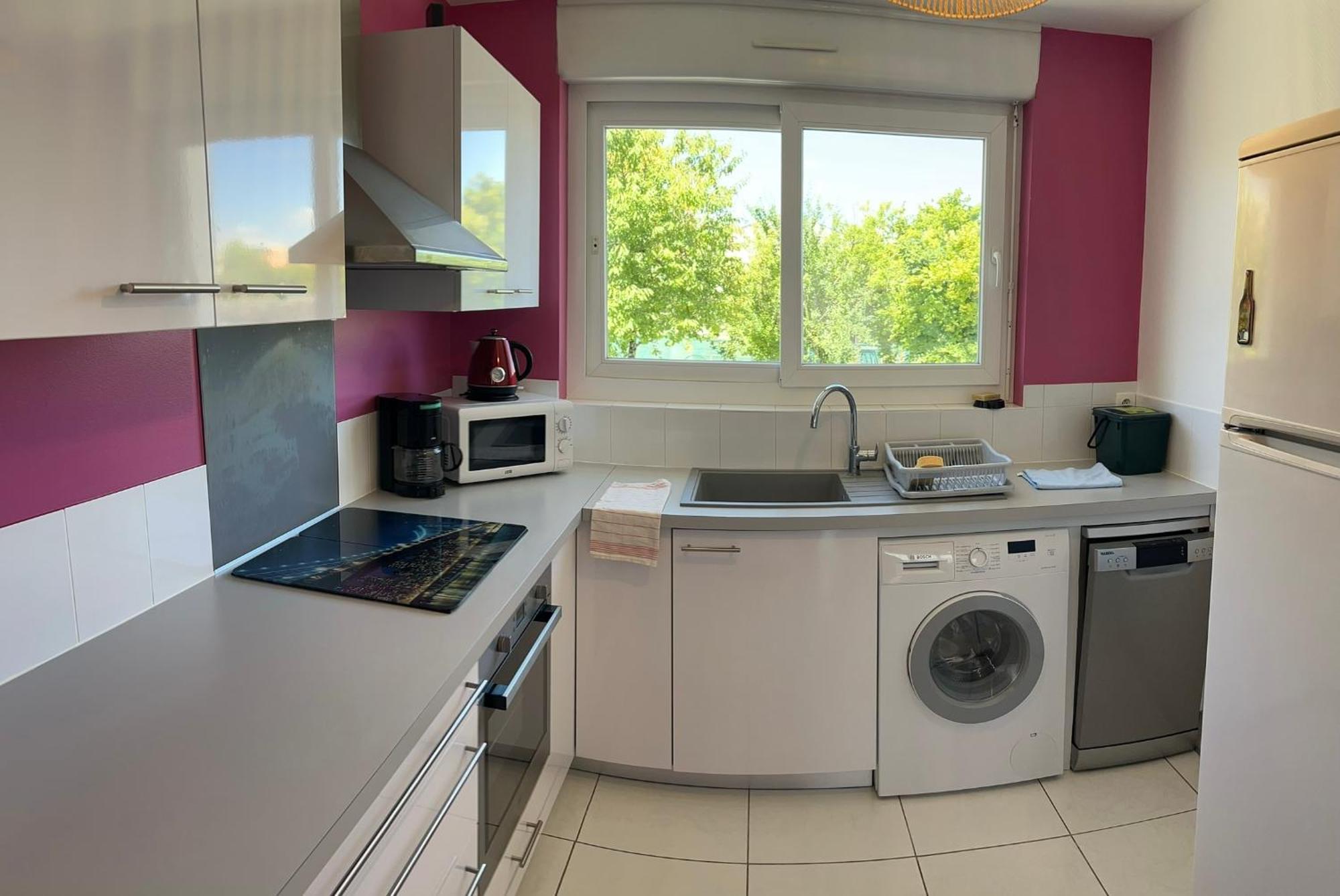 5Min Futuroscope 80M2 - 3 Chambres - Parking Prive - Wifi - Jardin Chasseneuil-du-Poitou Exterior foto
